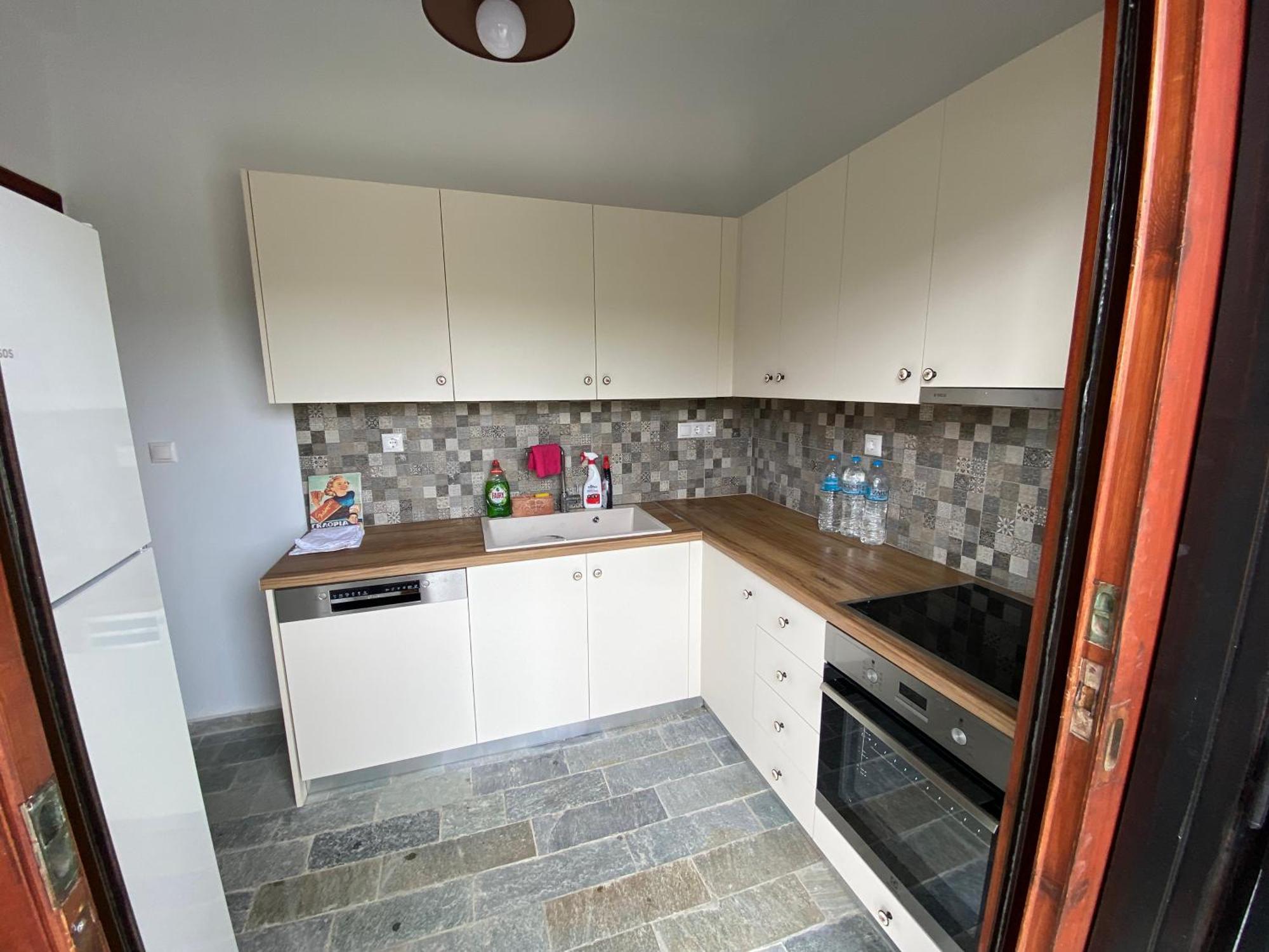 The Sisters House Holiday home Vathirrevma